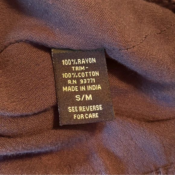 Fig & Vine Navy Ivory Embroidered Pullover Tunic Top Women’s S/M Tassel Flowy - Picture 11 of 14